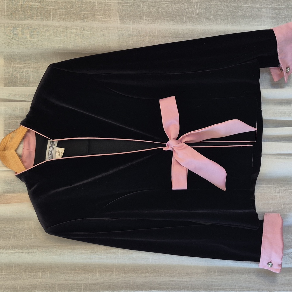 Vintage Jessica Howard Velvet Black Blazer with Pink Bow